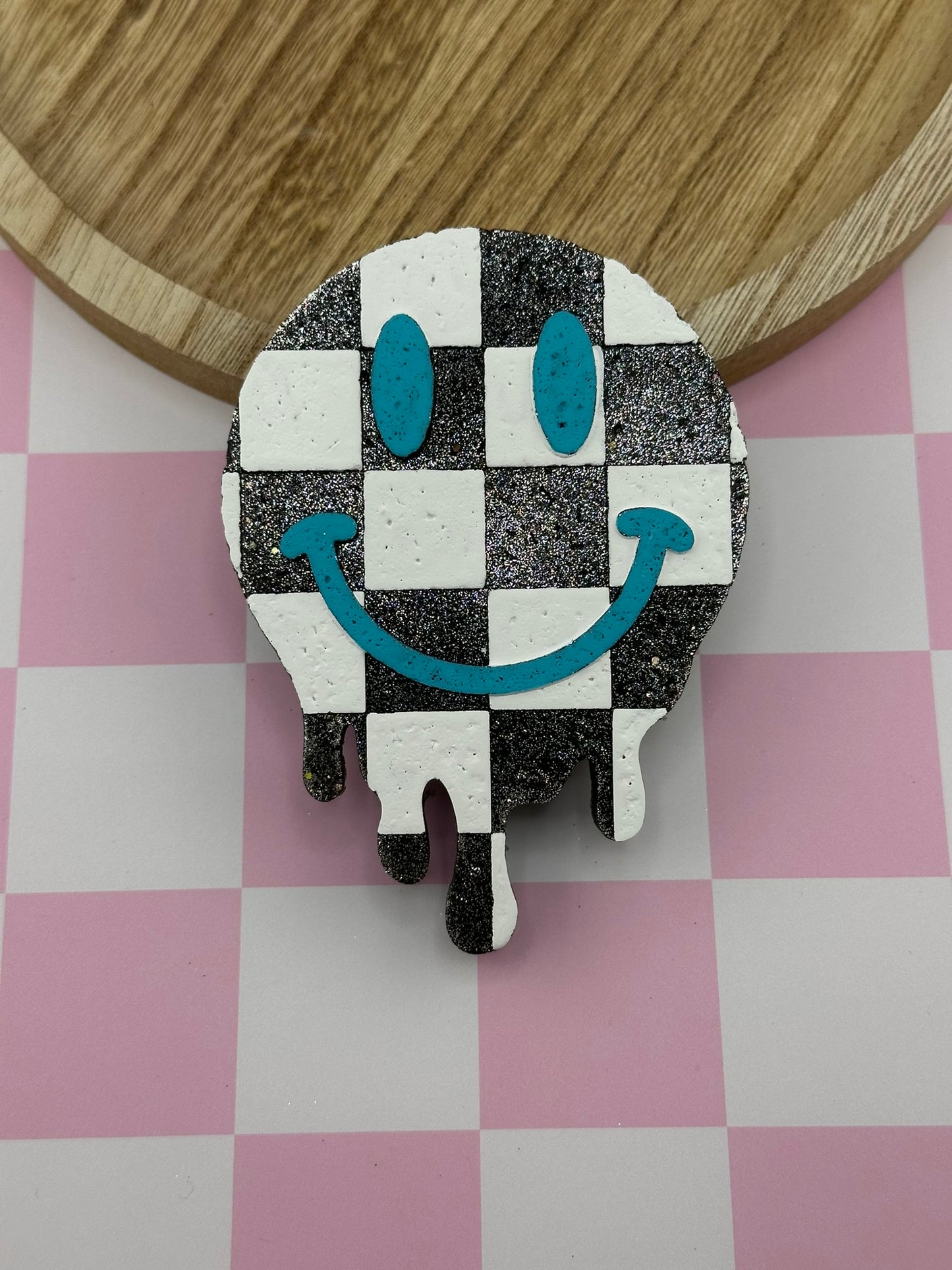 Checkered Drip Smile Freshie