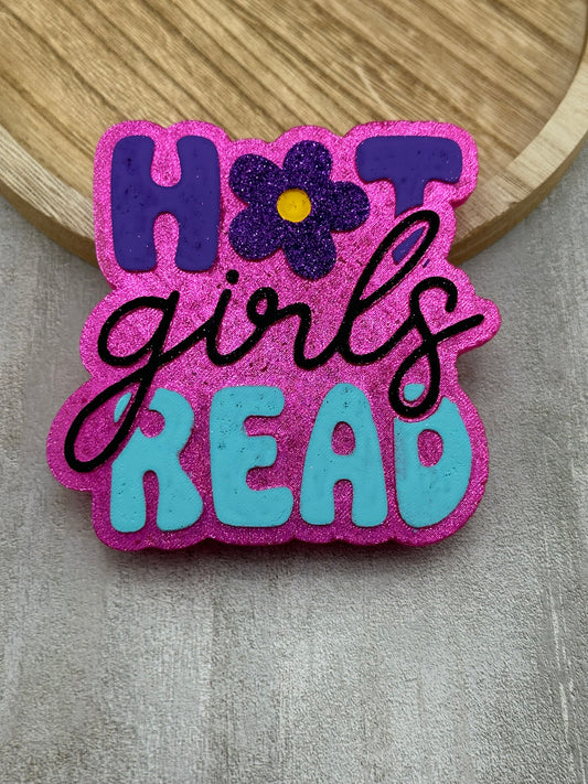Hot Girls Read Freshie
